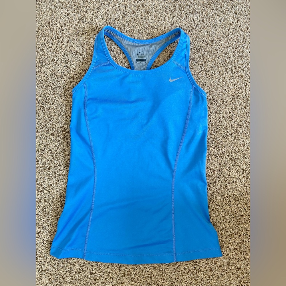 Nike Dri-Fit Tank Top size Medium